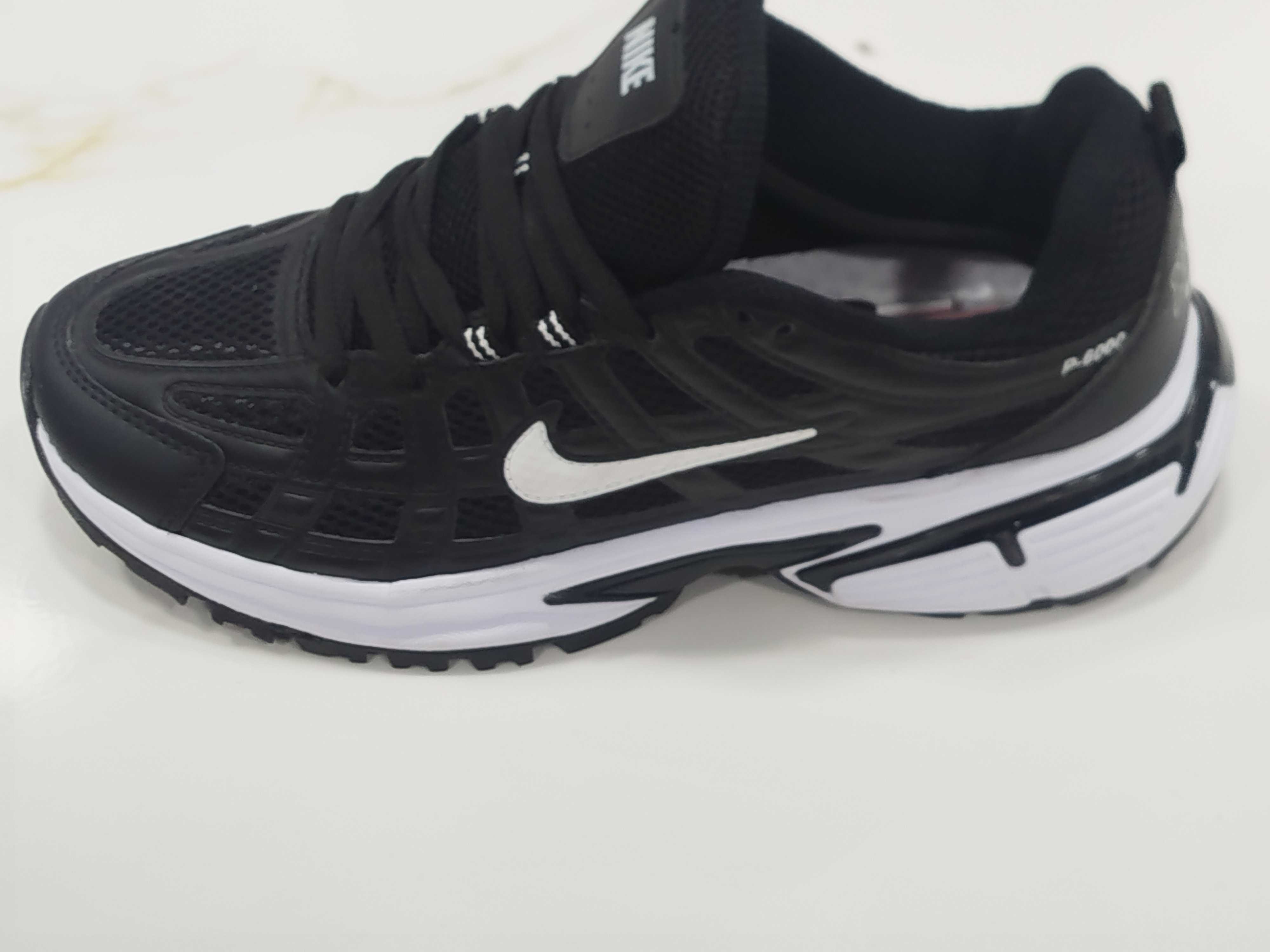 کفش اسپرت مردانه ، برند NIKE